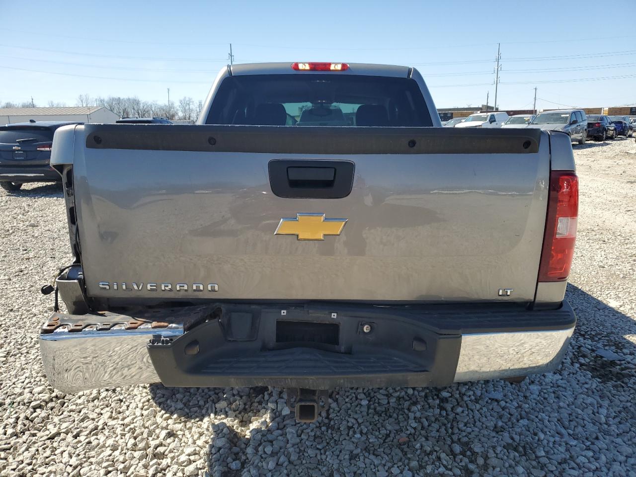 2013 Chevrolet Silverado - Image 6