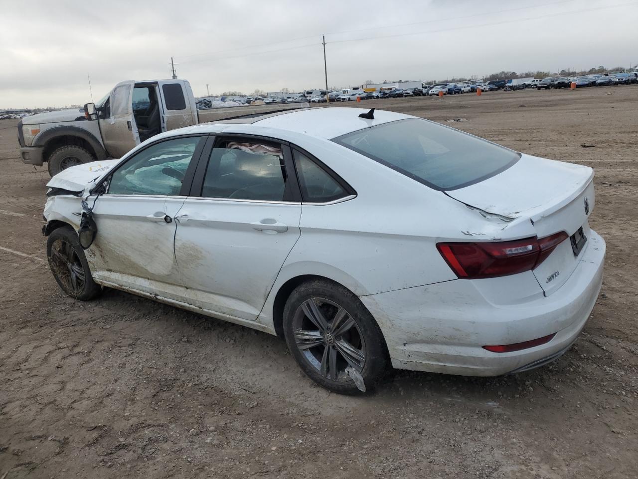 2020 Volkswagen Jetta - Image 2