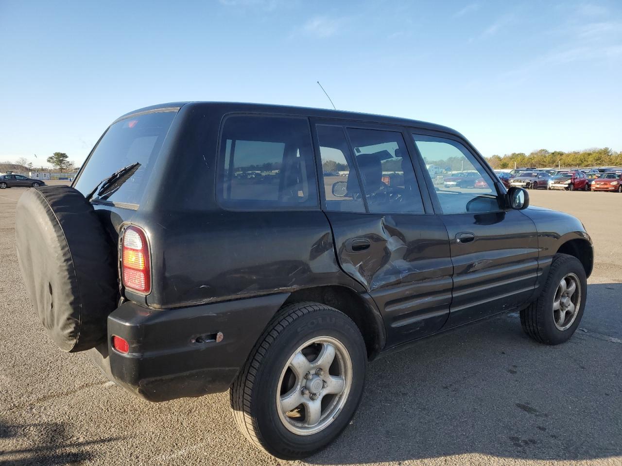 2000 Toyota RAV 4 - Image 3