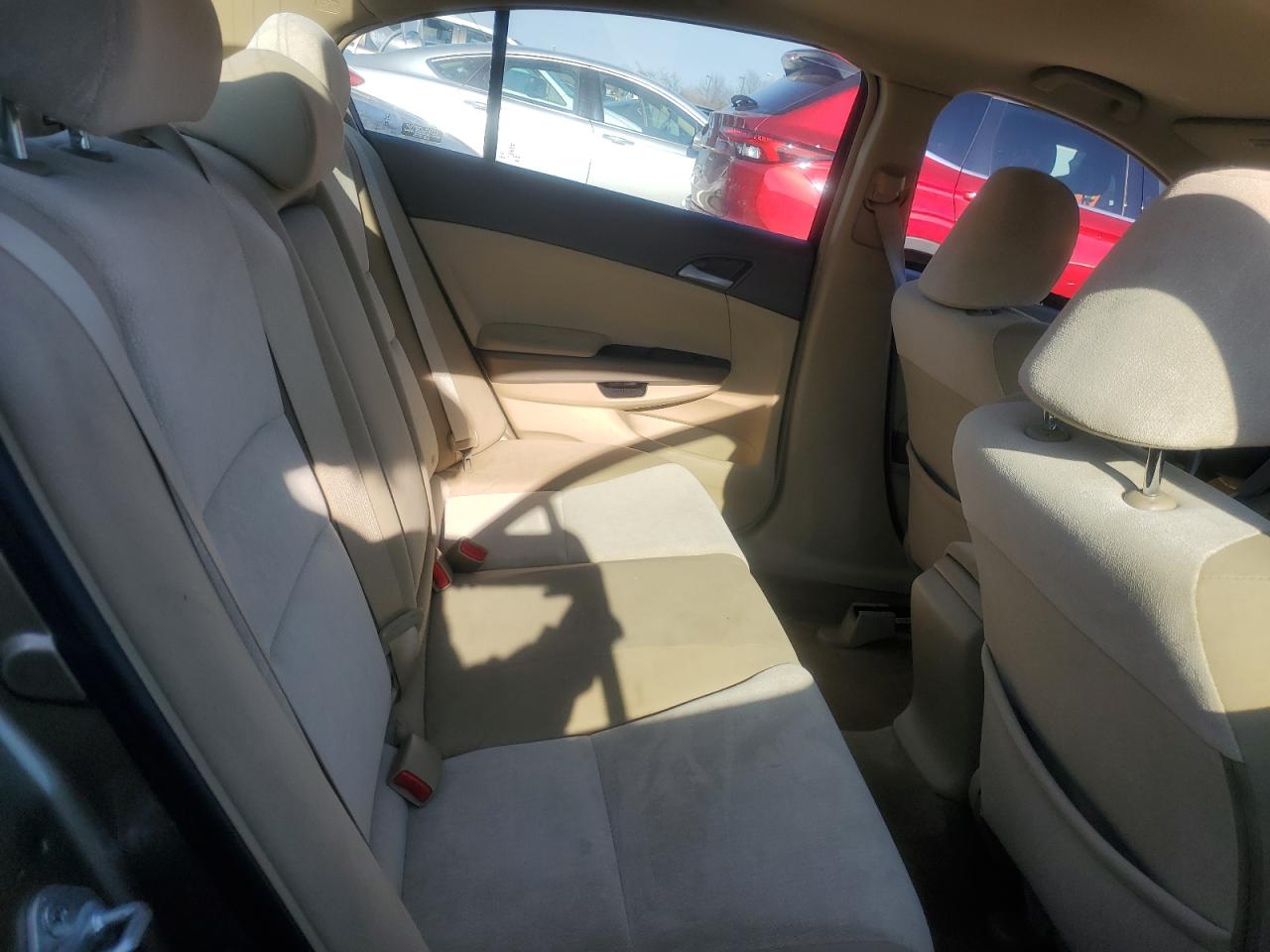 2009 Honda Accord - Image 11