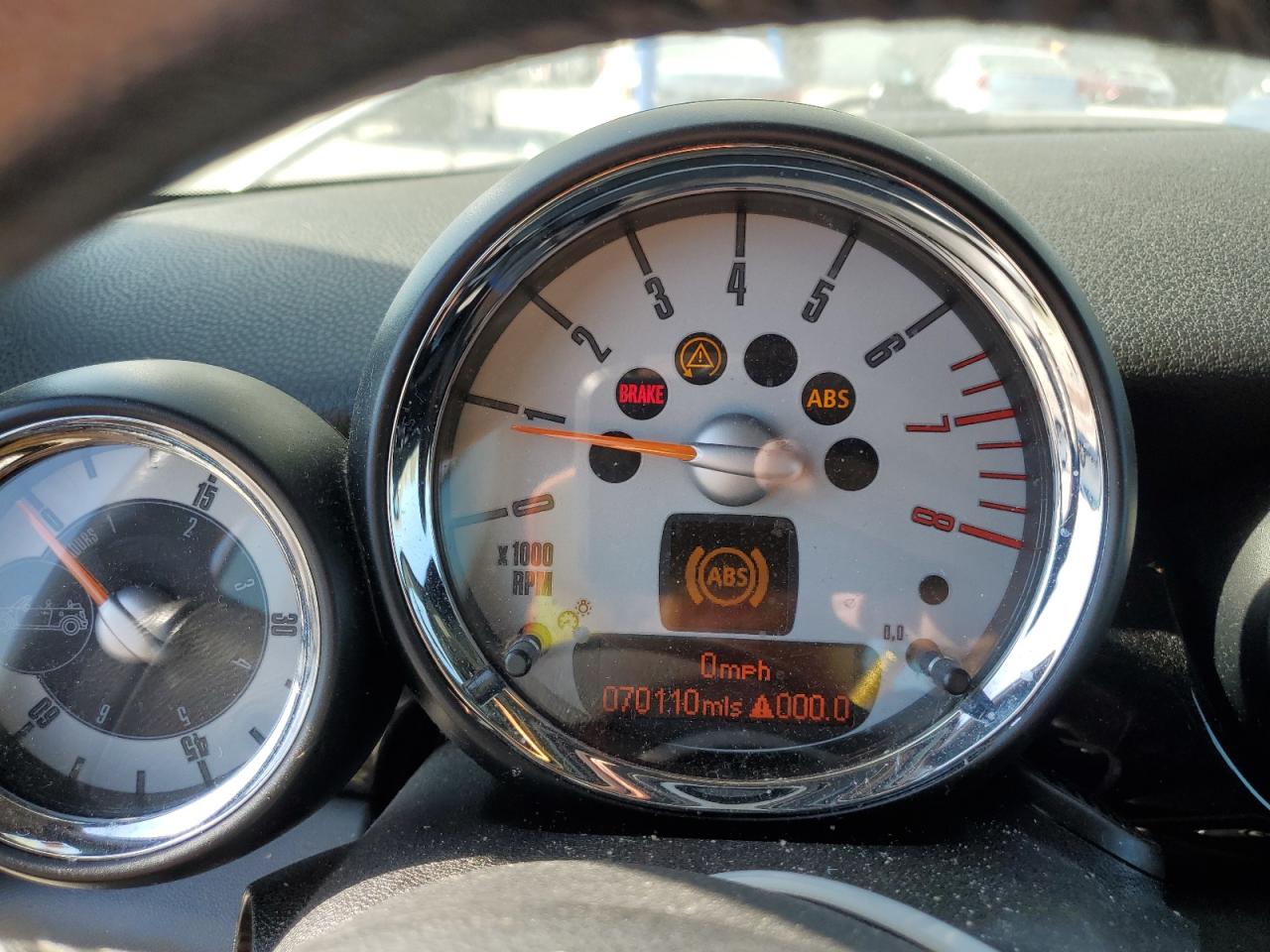 2010 MINI Cooper - Image 9