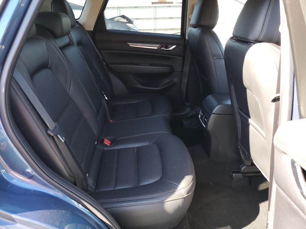 2018 Mazda CX-5 - Image 11