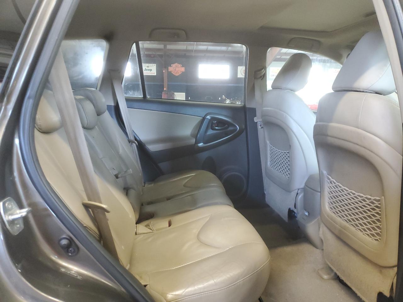 2011 Toyota RAV 4 - Image 11