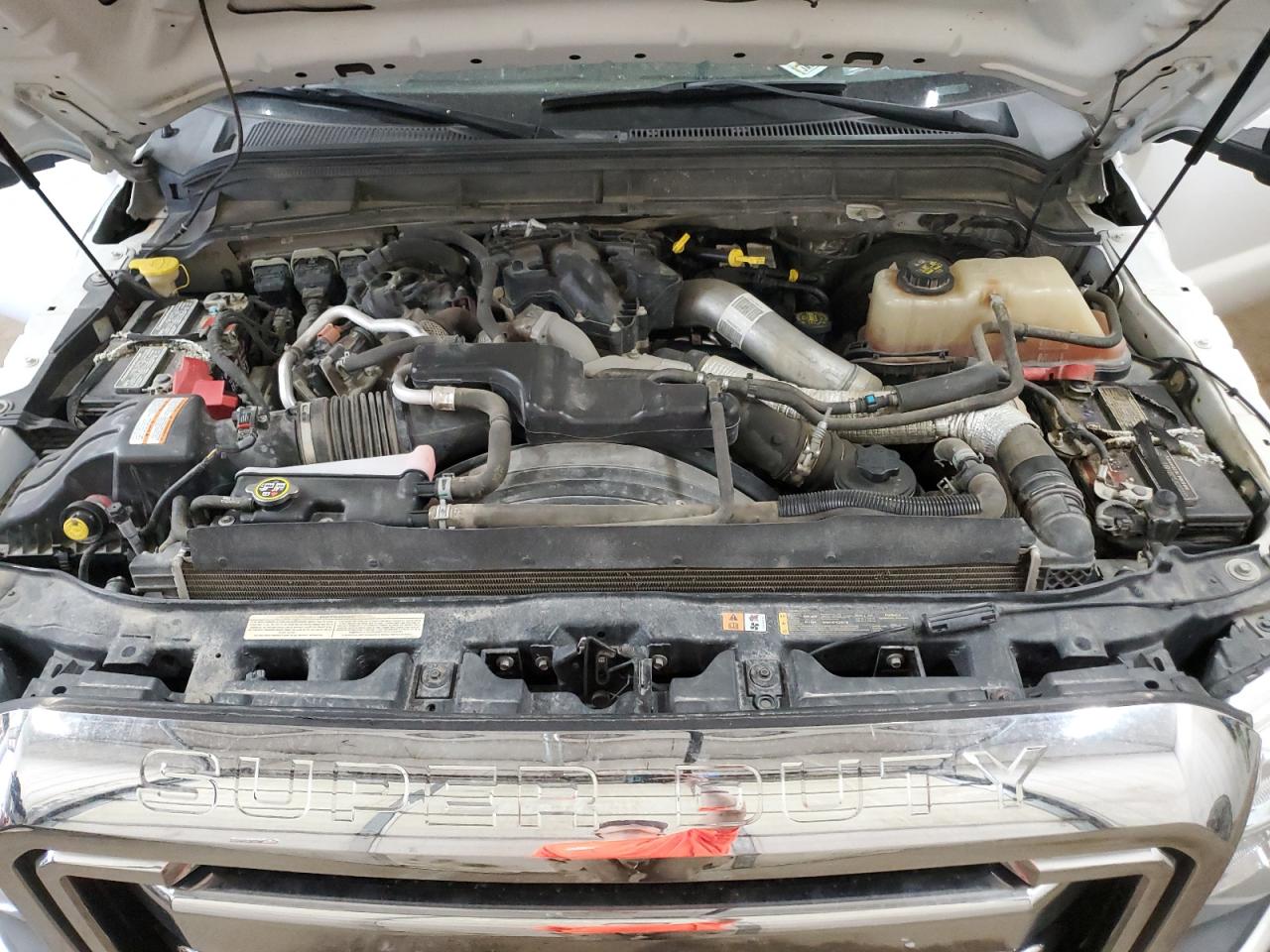 2015 Ford F250 - Image 11