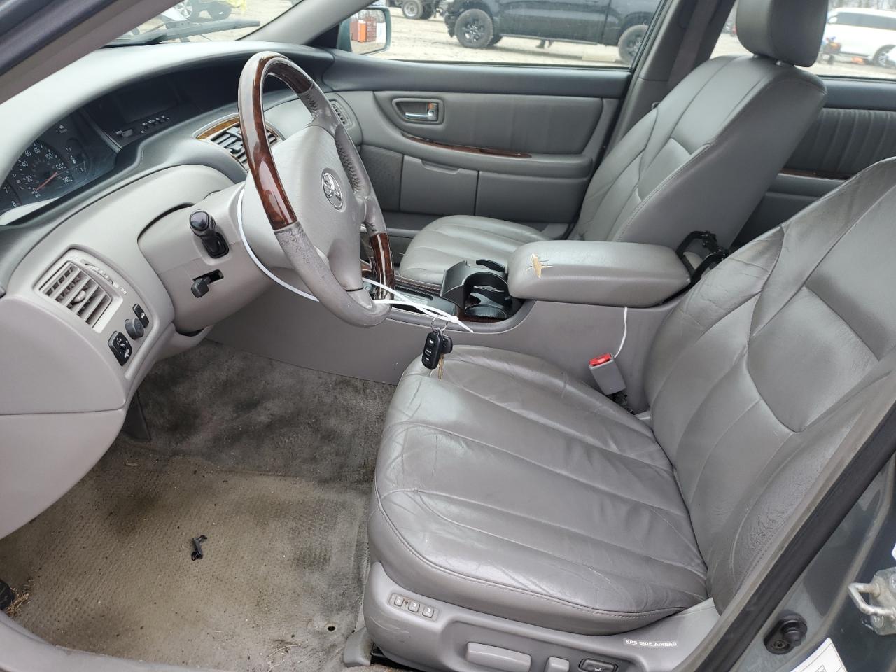 2003 Toyota Avalon - Image 7