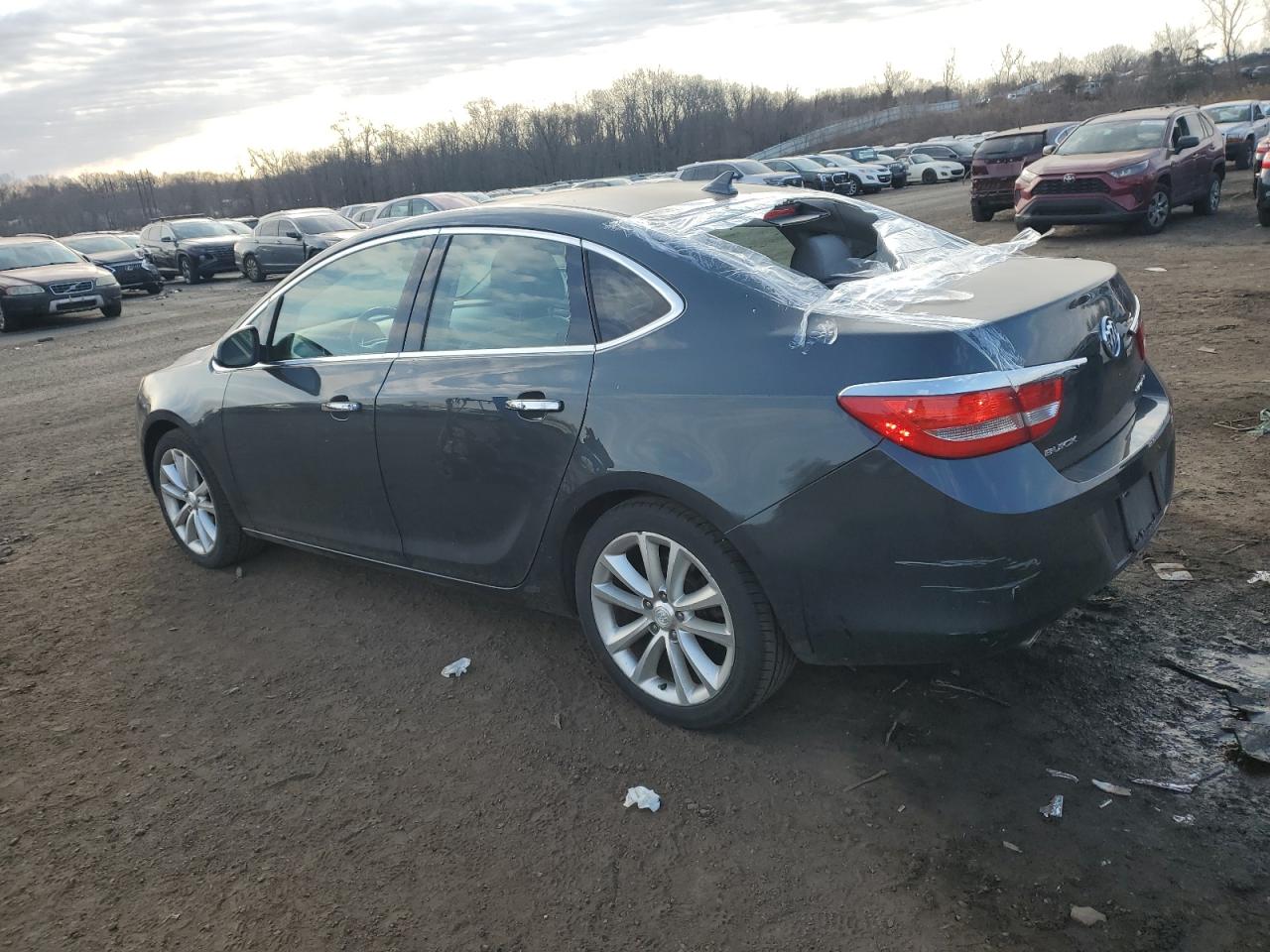 2014 Buick Verano - Image 2