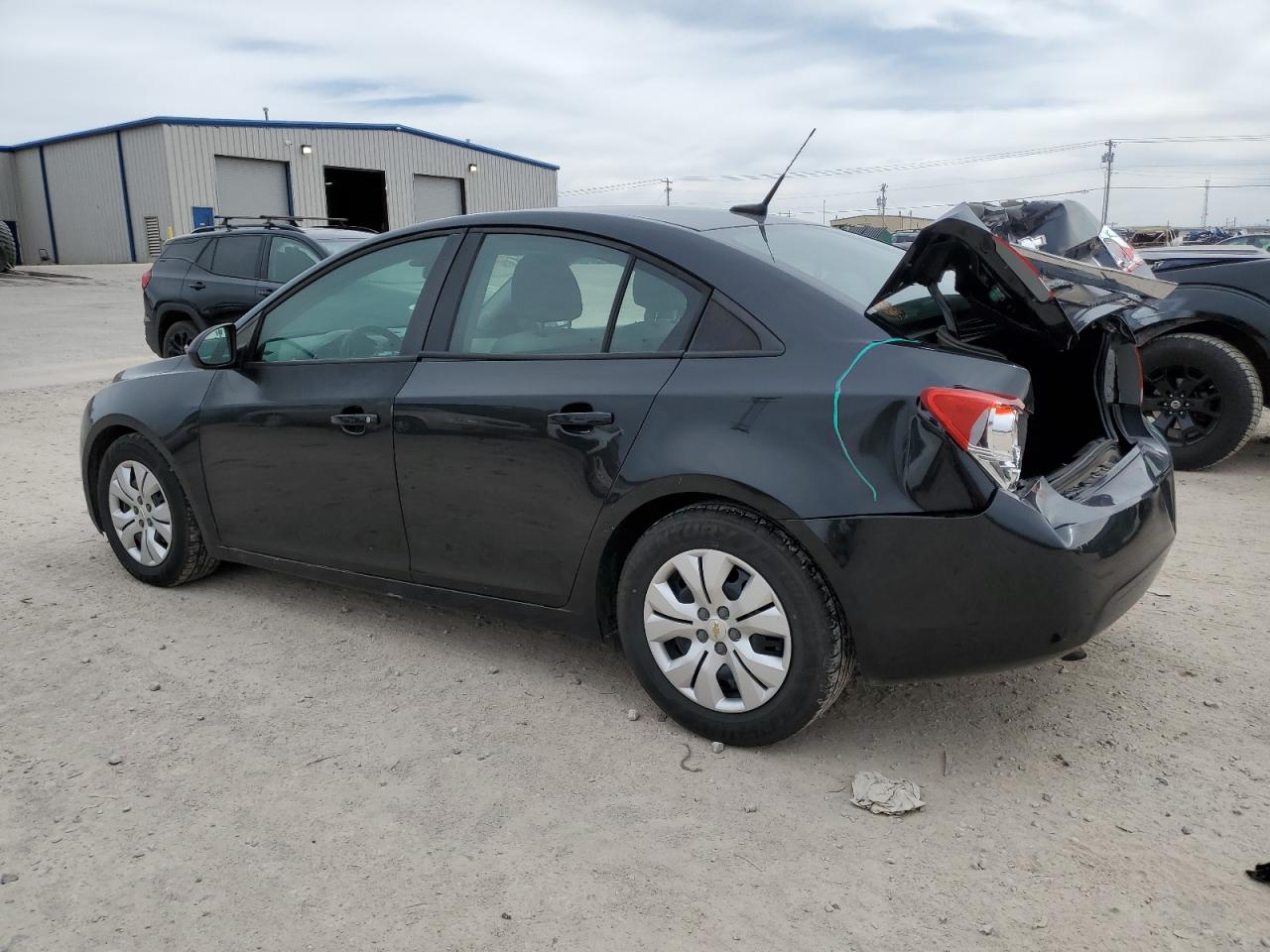 2013 Chevrolet Cruze - Image 2