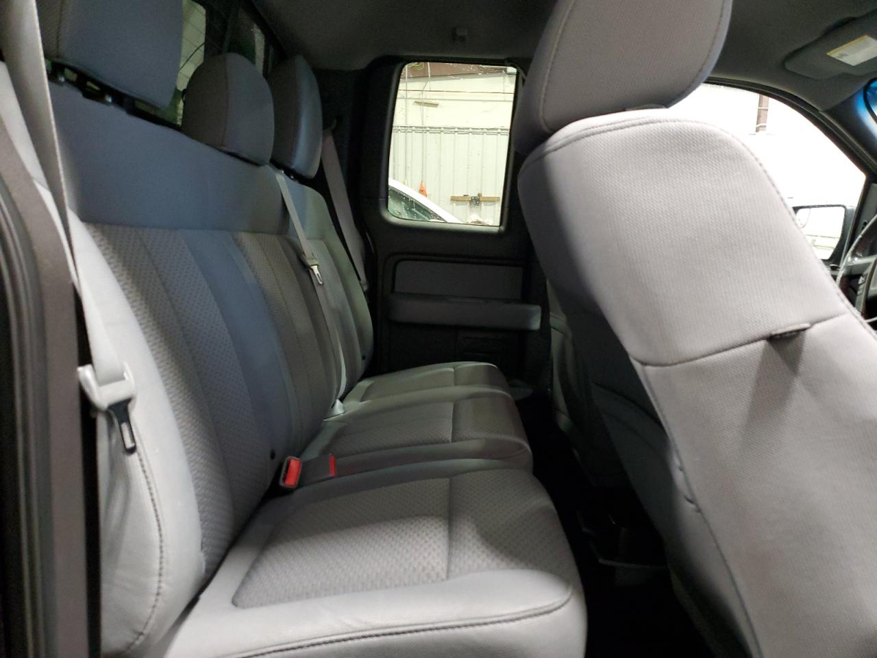 2011 Ford F-150 - Image 10