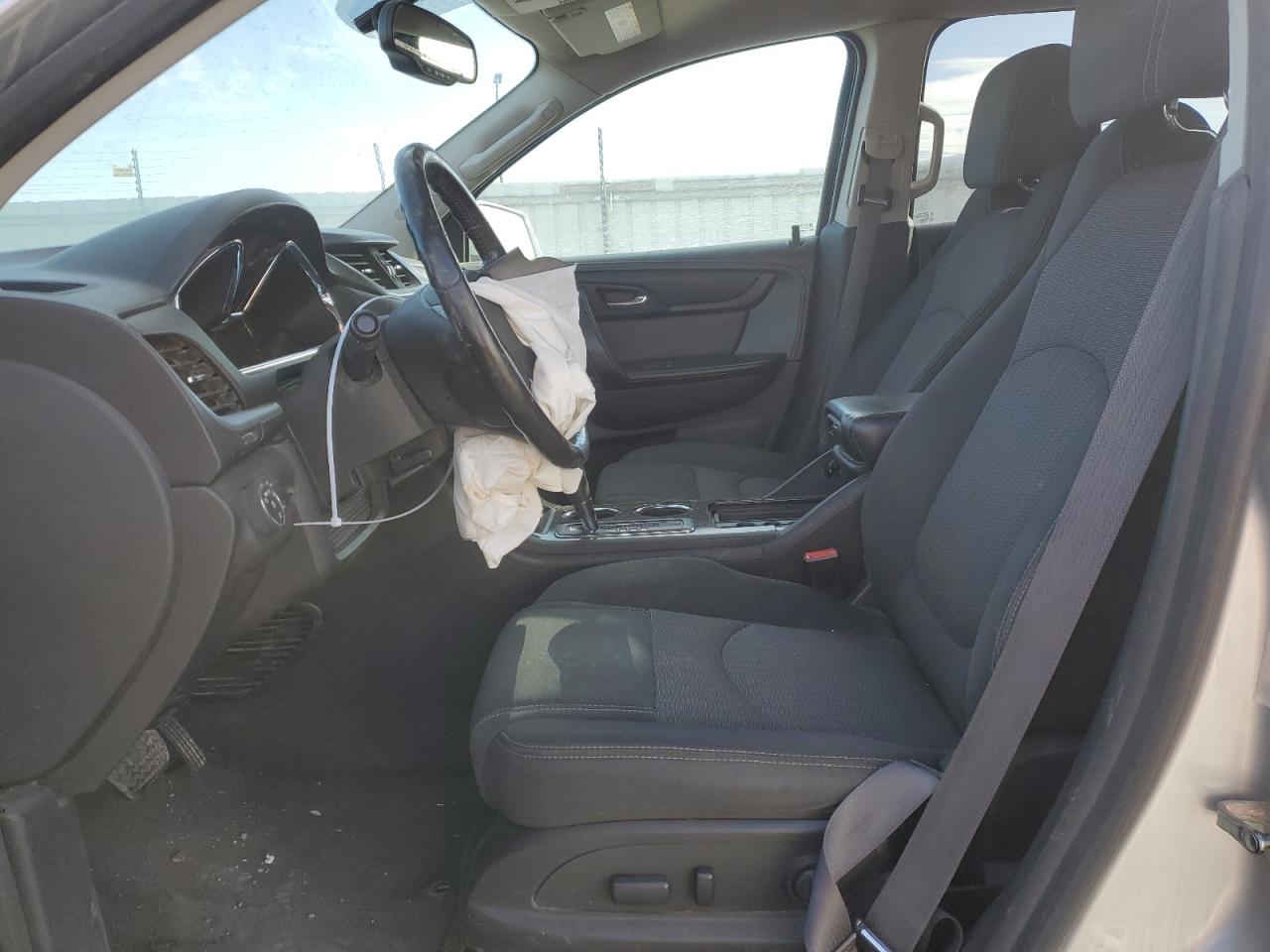 2015 Chevrolet Traverse - Image 7
