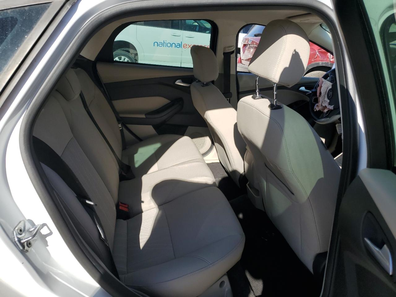 2017 Ford Focus Se VIN: 1FADP3K27HL230714 Lot: 50812615