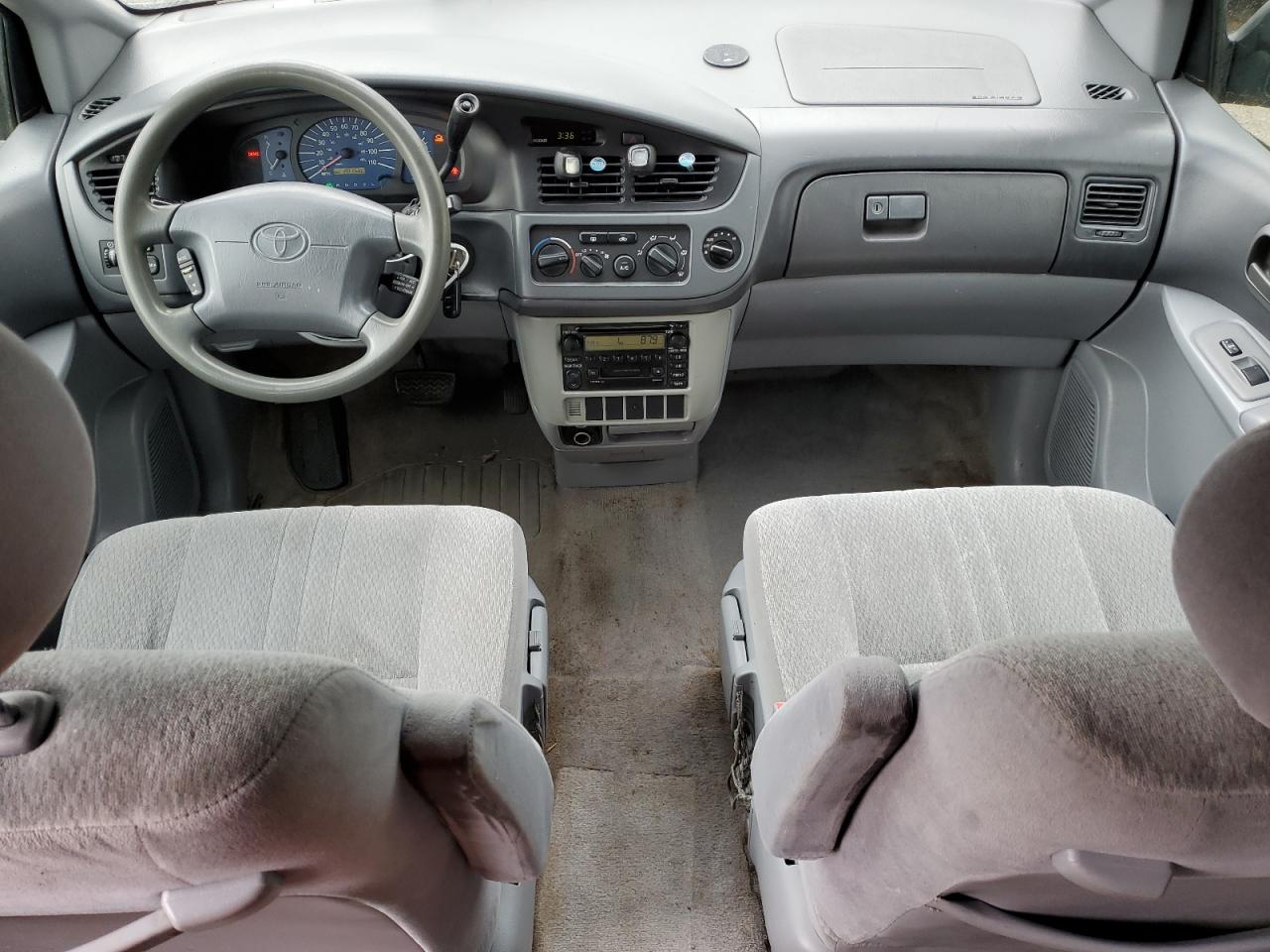 2003 Toyota Sienna - Image 8