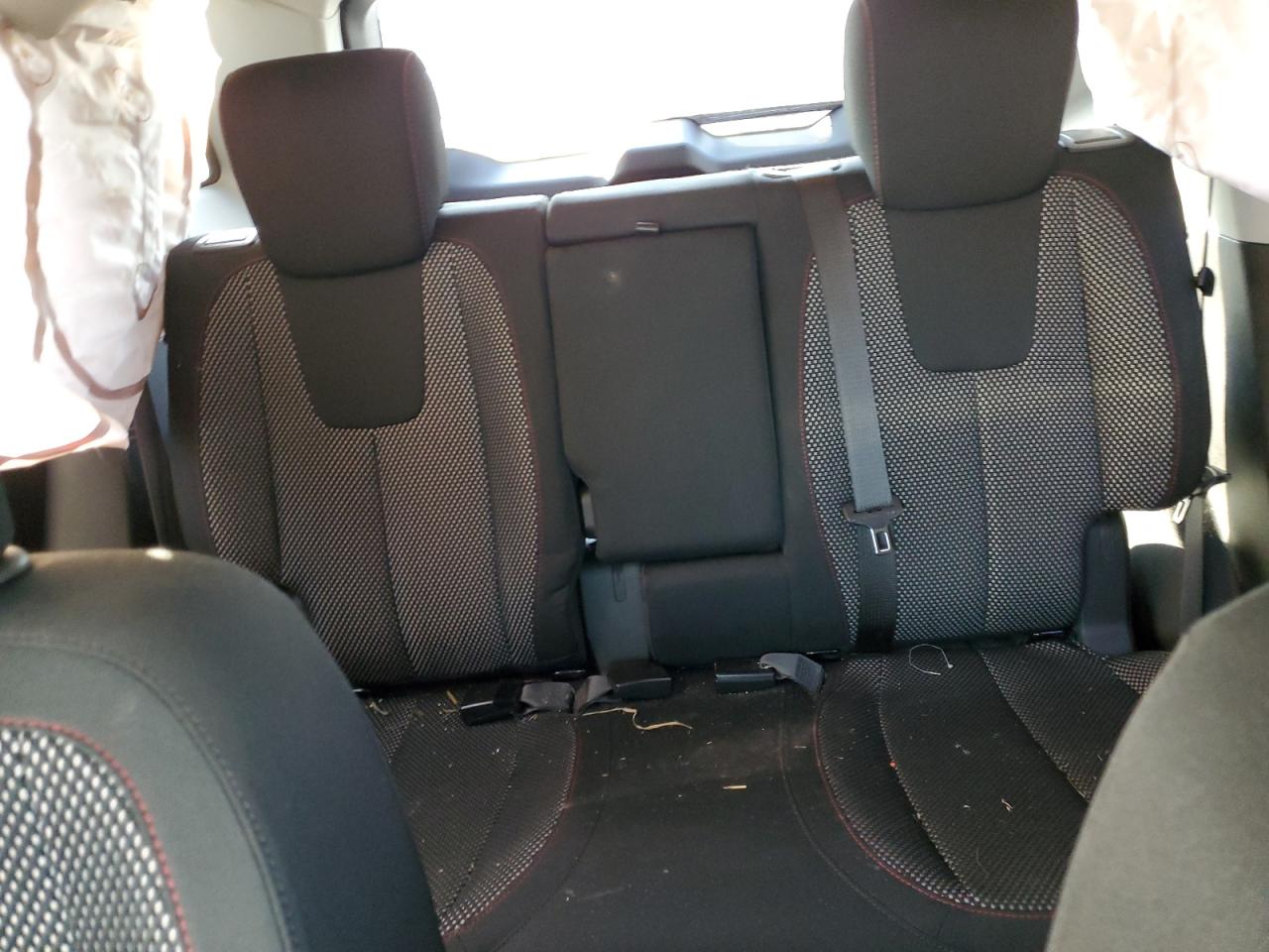 2011 GMC Terrain - Image 10
