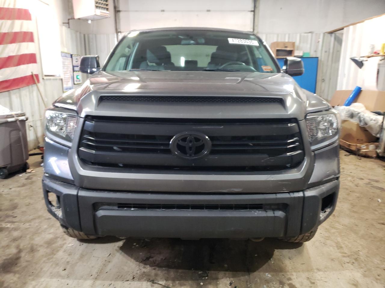 2014 Toyota Tundra - Image 5