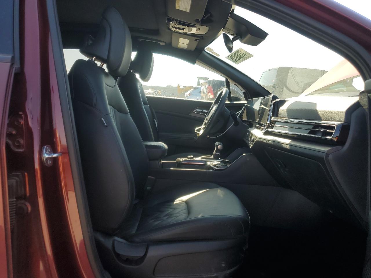 2024 Kia Sportage - Image 7