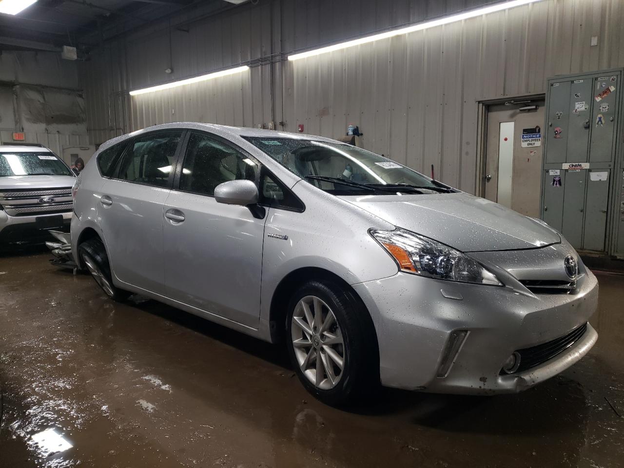 2012 Toyota Prius - Image 4