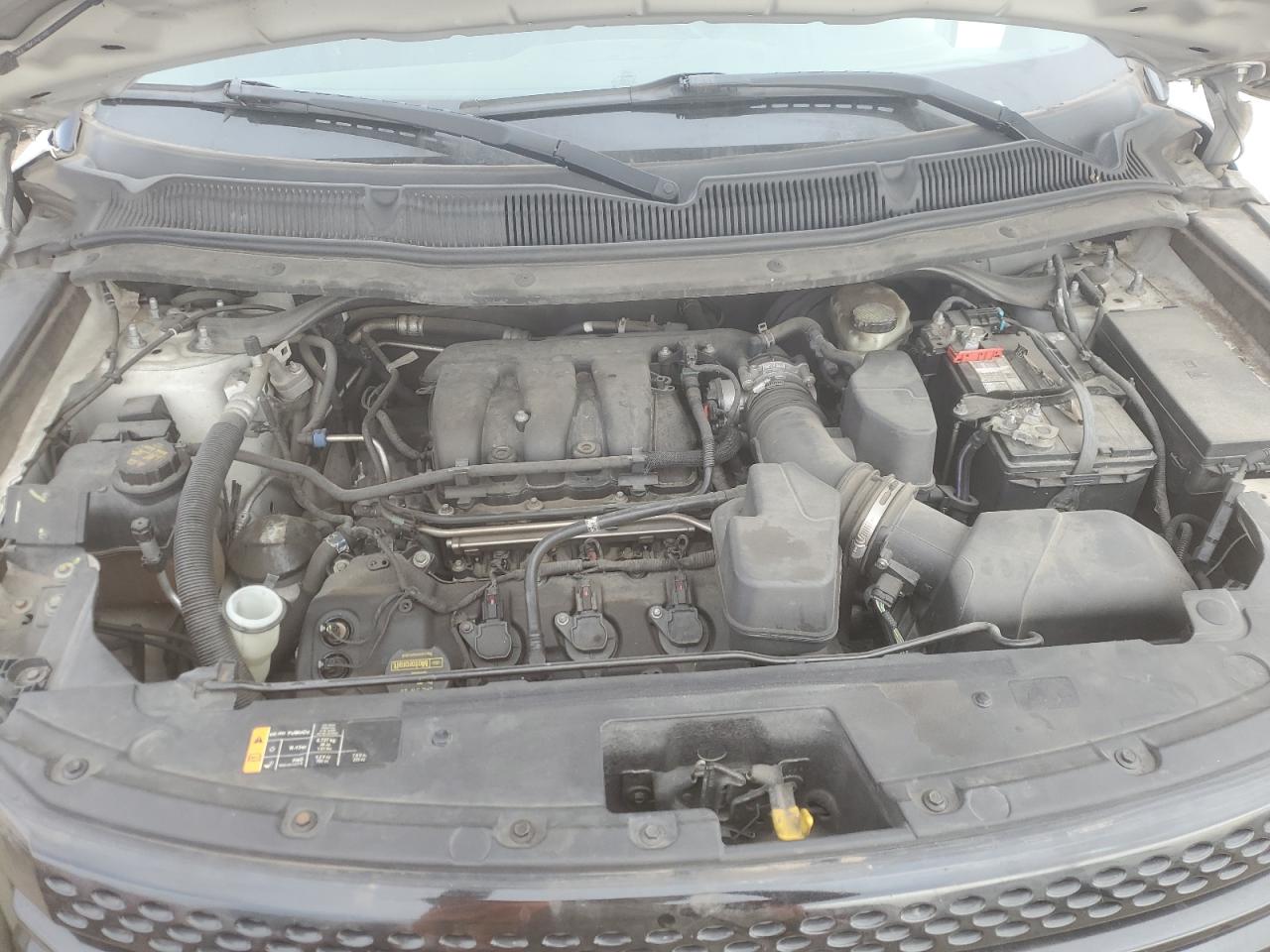 2014 Ford Explorer - Image 12