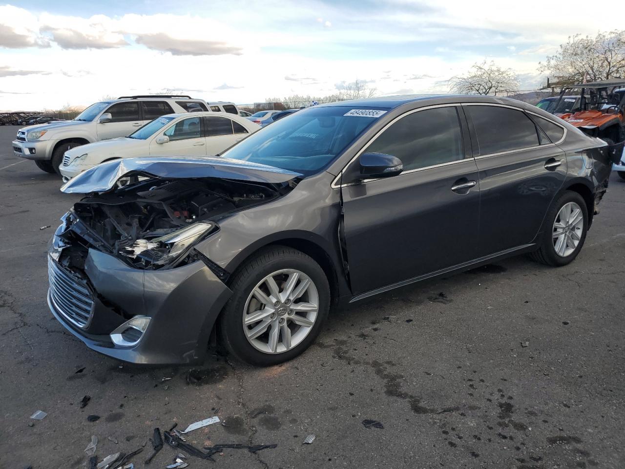 2013 Toyota Avalon - Image 1