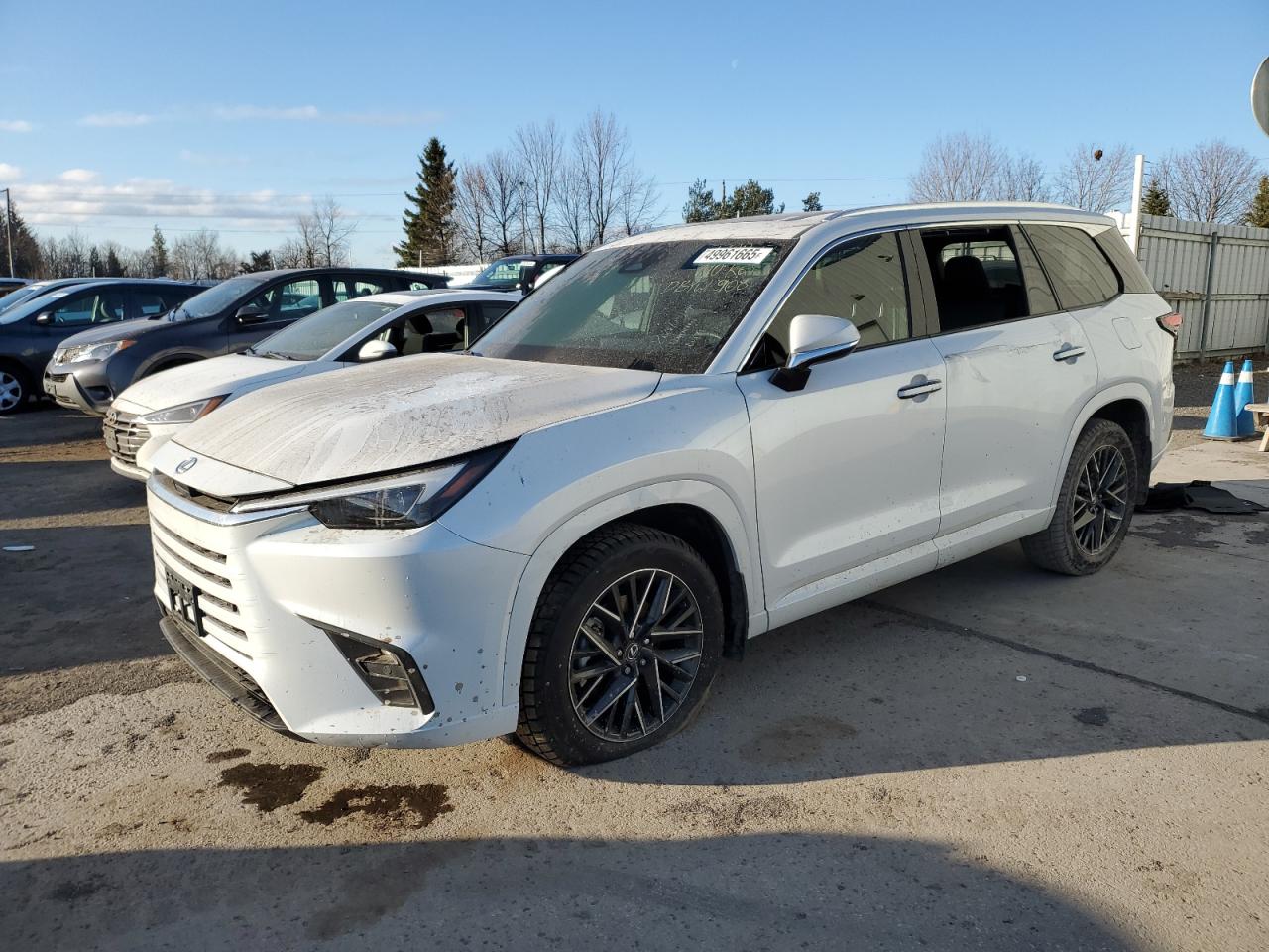 2024 Lexus Tx 350 Base zu verkaufen in Bowmanville, ON - Vandalism