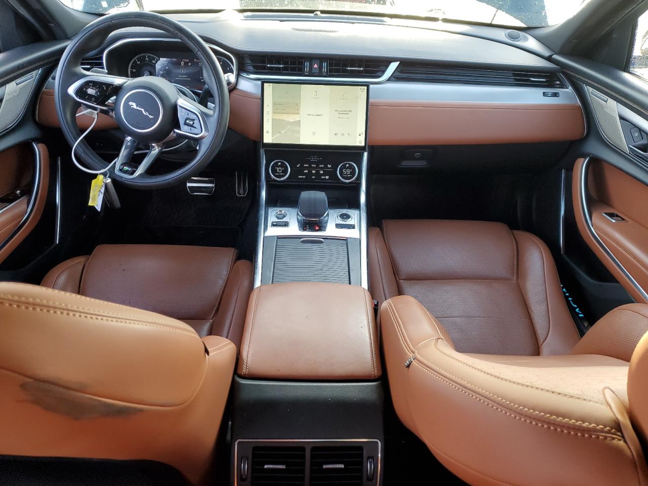 2022 Jaguar XF - Image 8