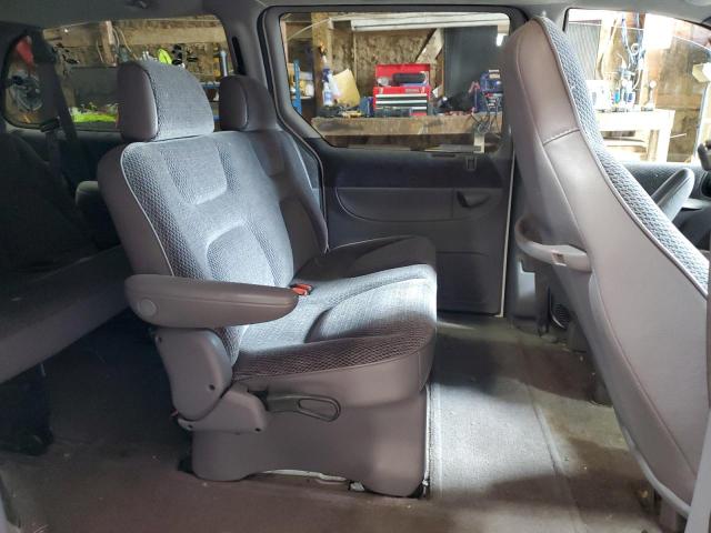 1996 DODGE GRAND CARAVAN SE  