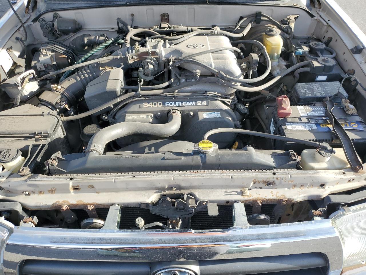 1998 Toyota 4Runner - Image 12