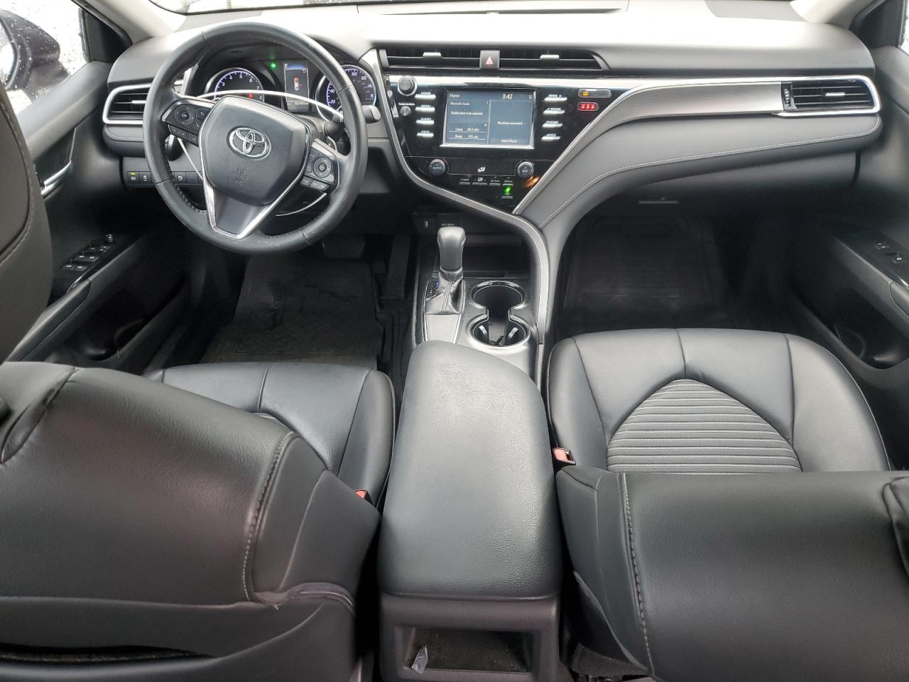 2018 Toyota Camry - Image 8