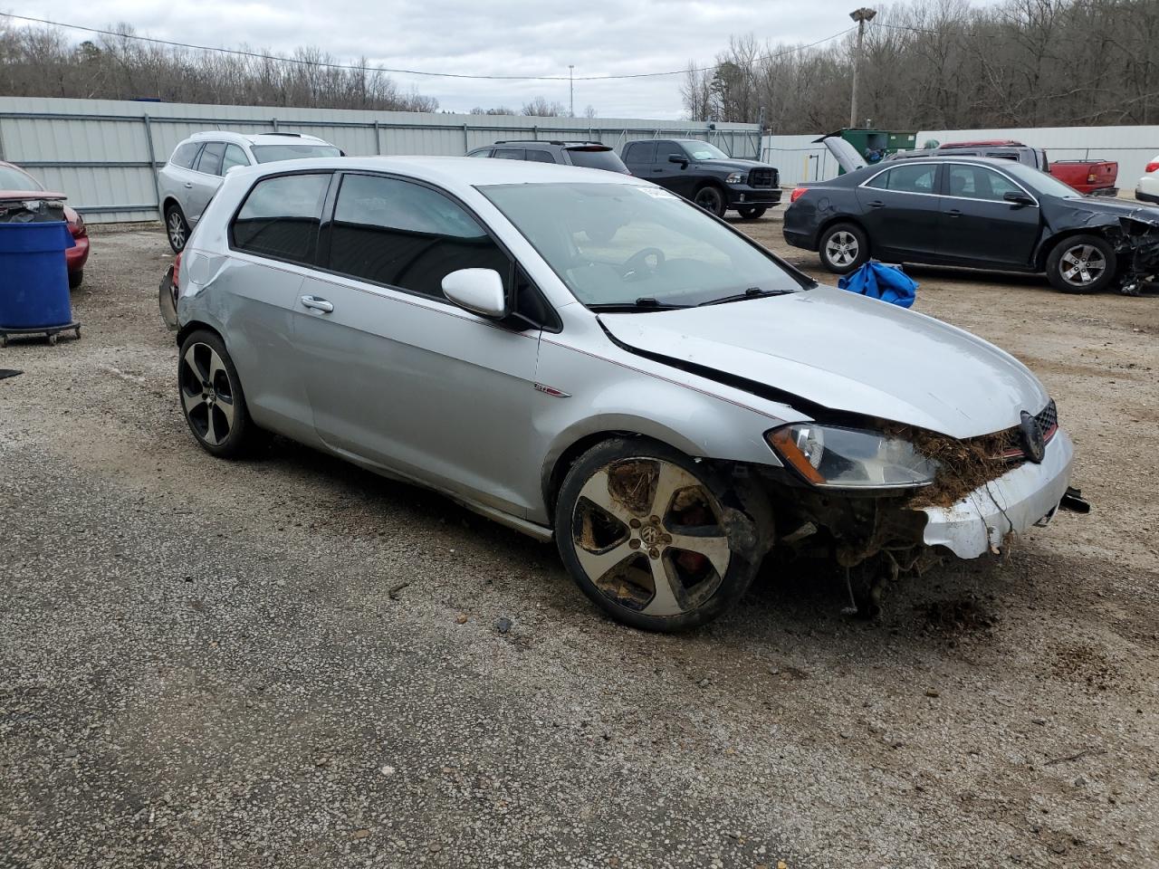 2016 Volkswagen GTI - Image 4
