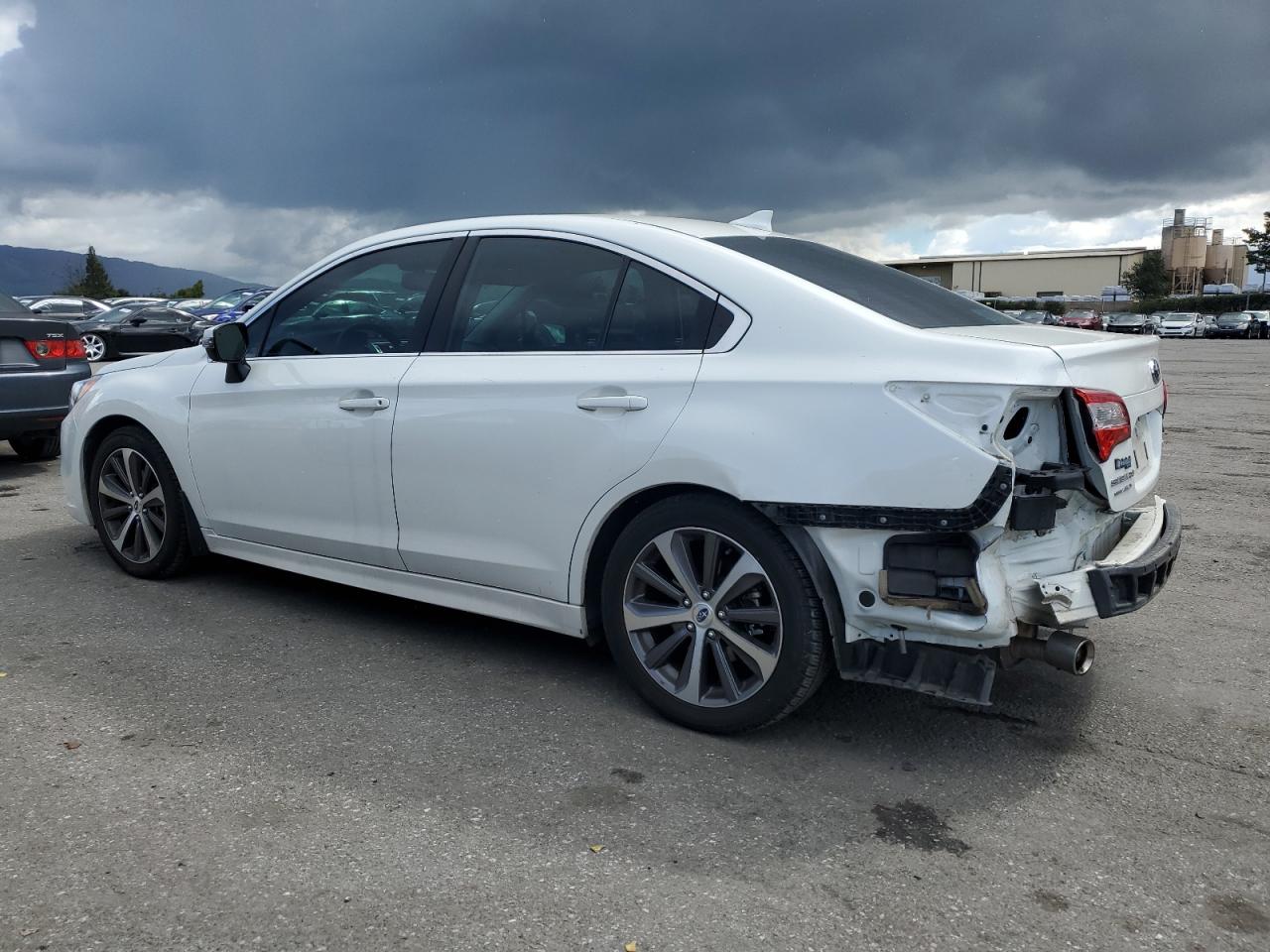 2016 Subaru Legacy - Image 2