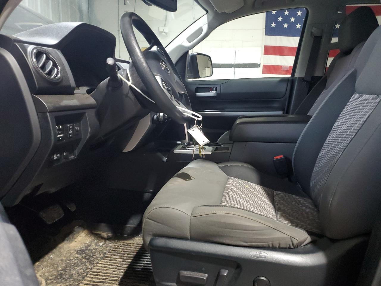 2018 Toyota Tundra - Image 7