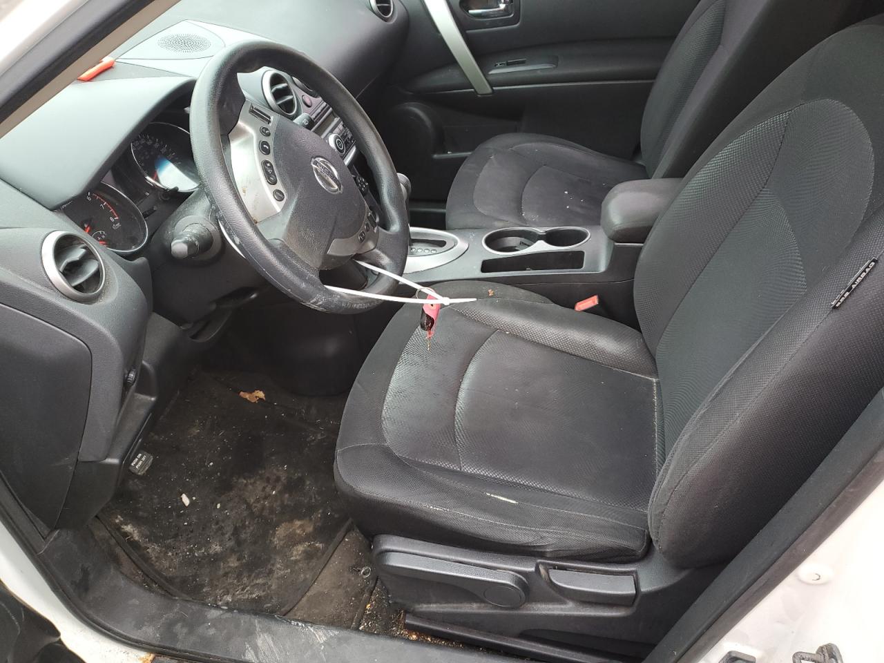2011 Nissan Rogue - Image 7