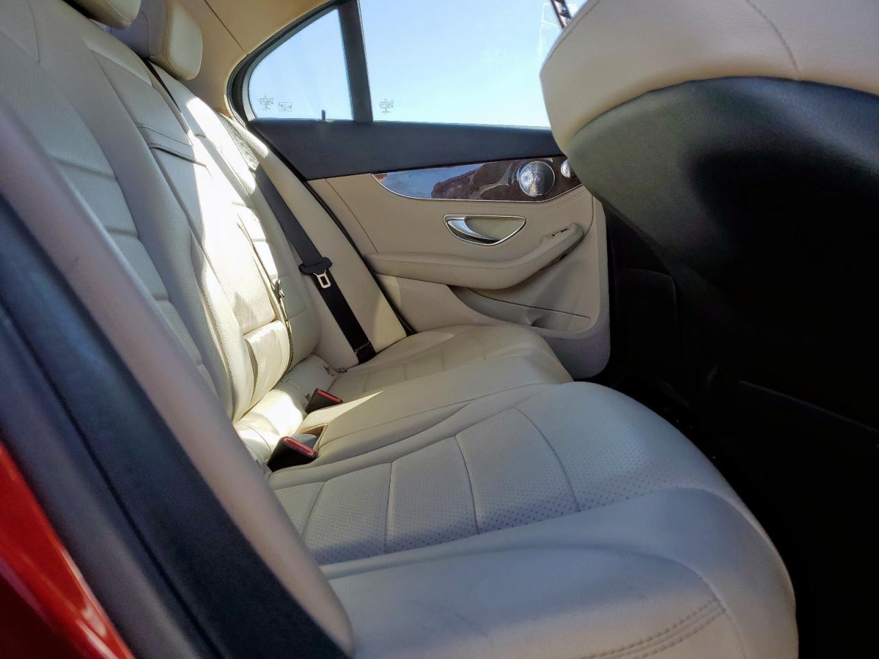 2016 Mercedes-Benz C-klasse - Image 10