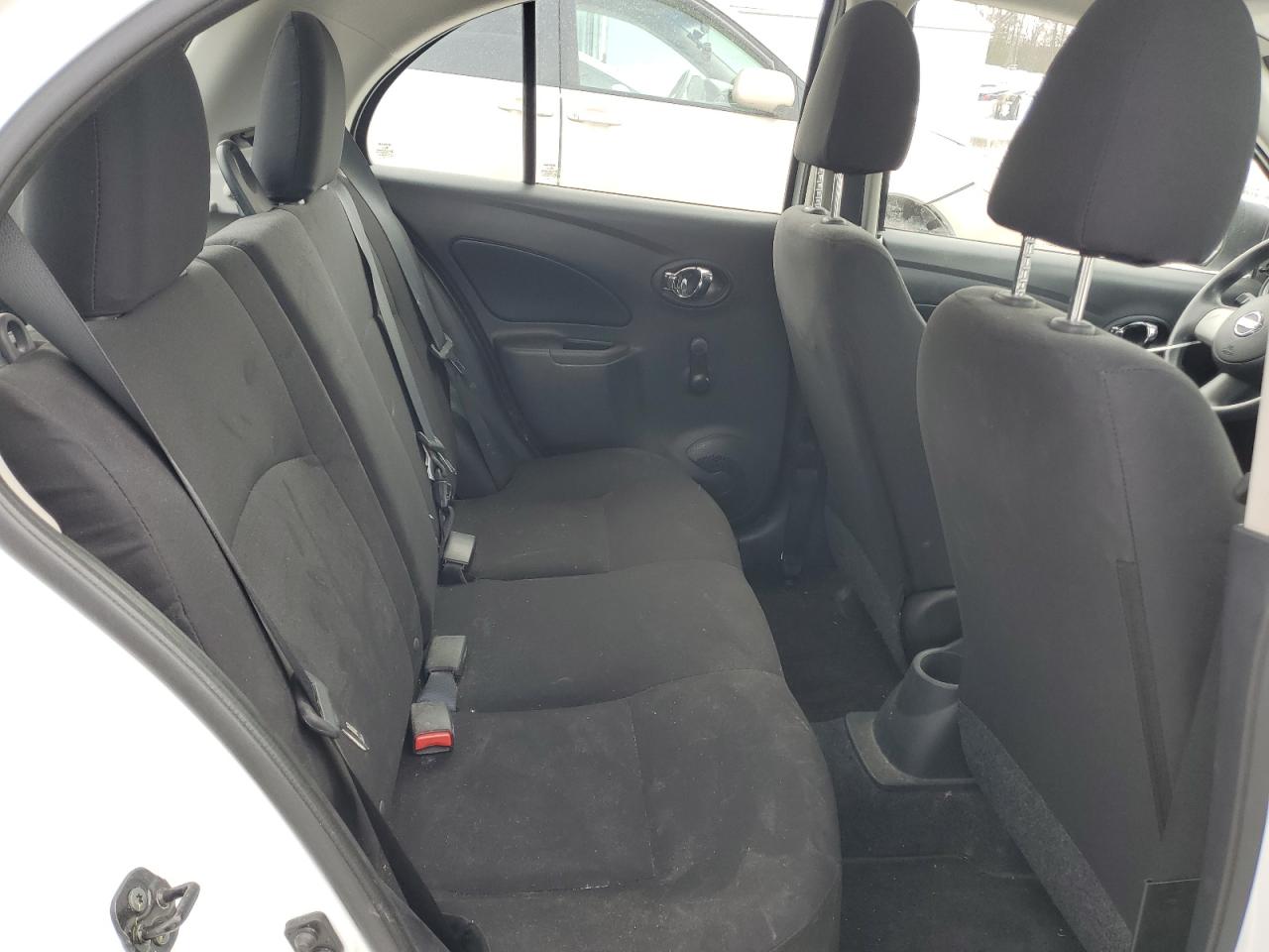 2015 Nissan Micra - Image 10