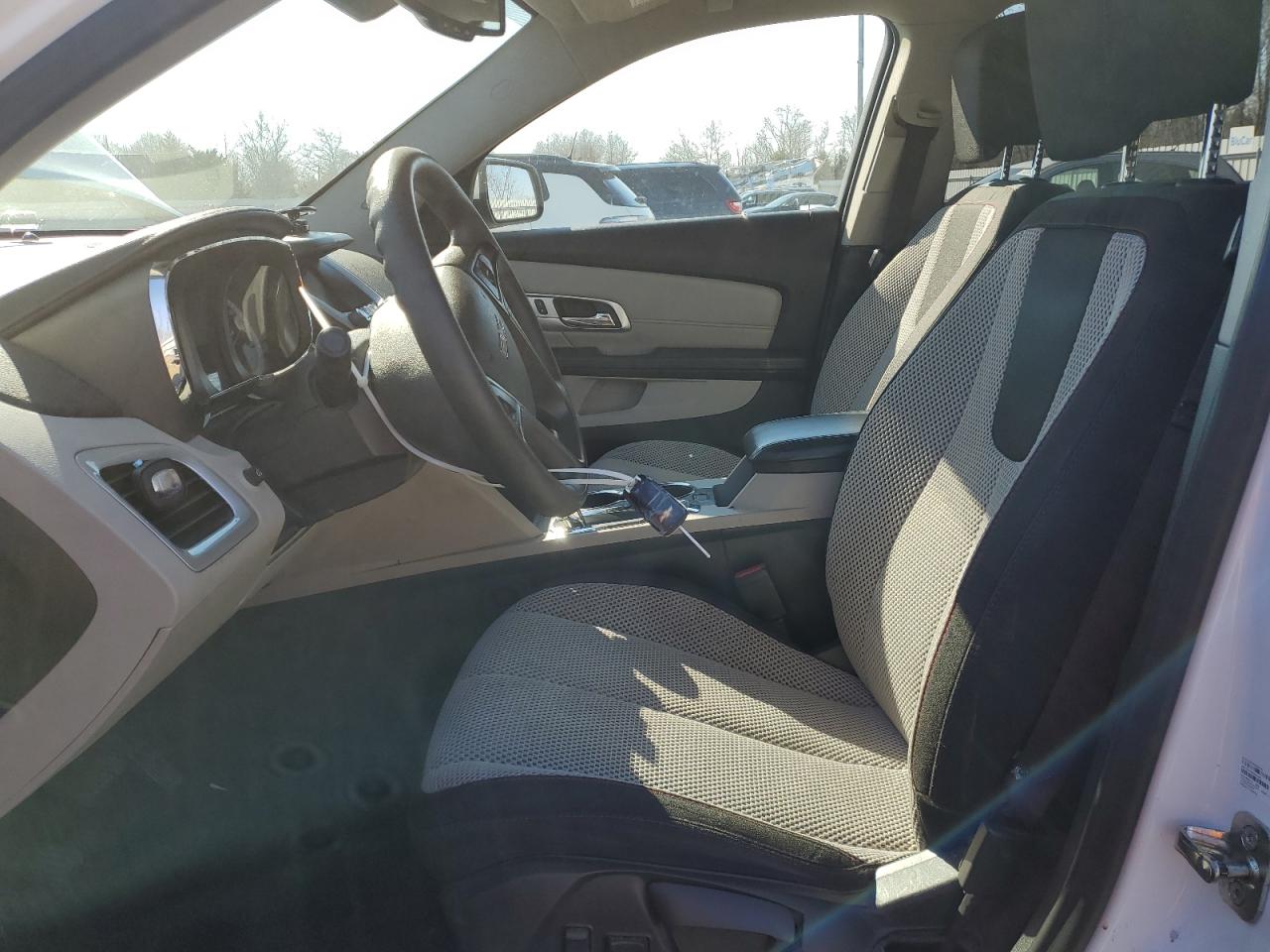 2017 GMC Terrain - Image 7