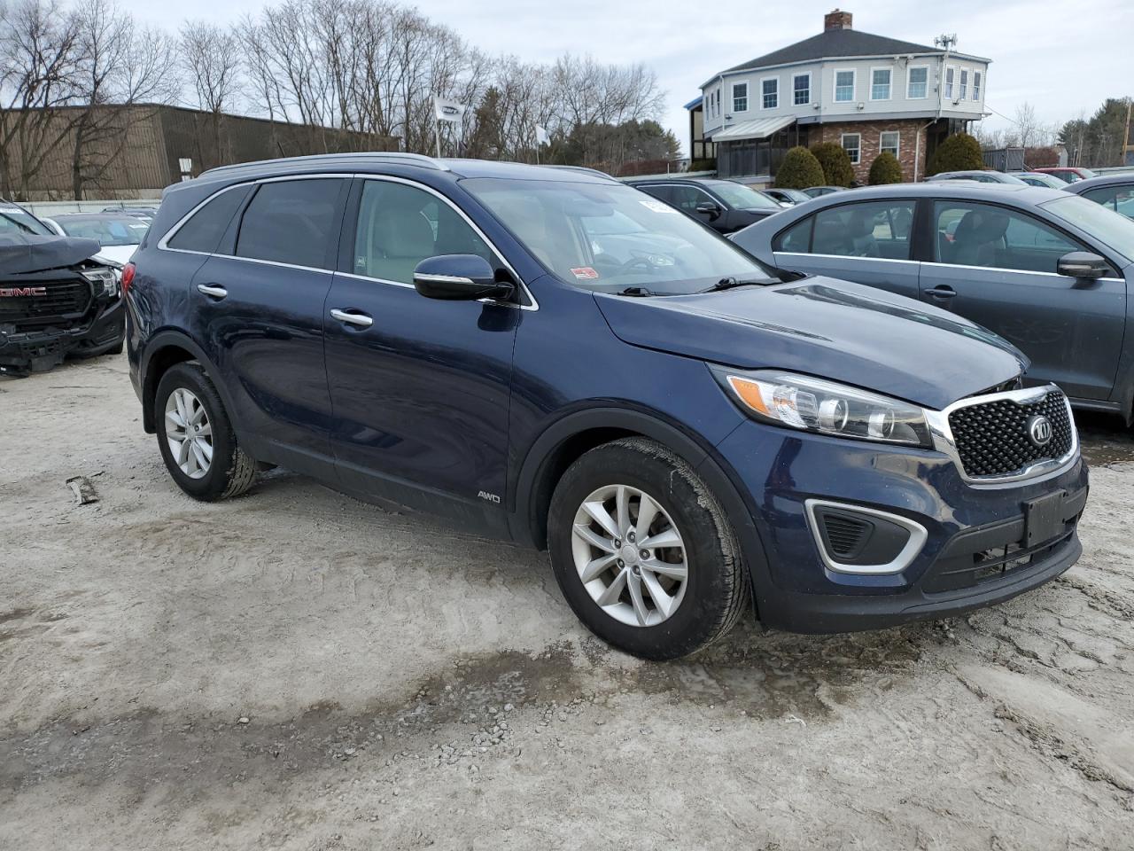 2017 Kia Sorento - Image 4