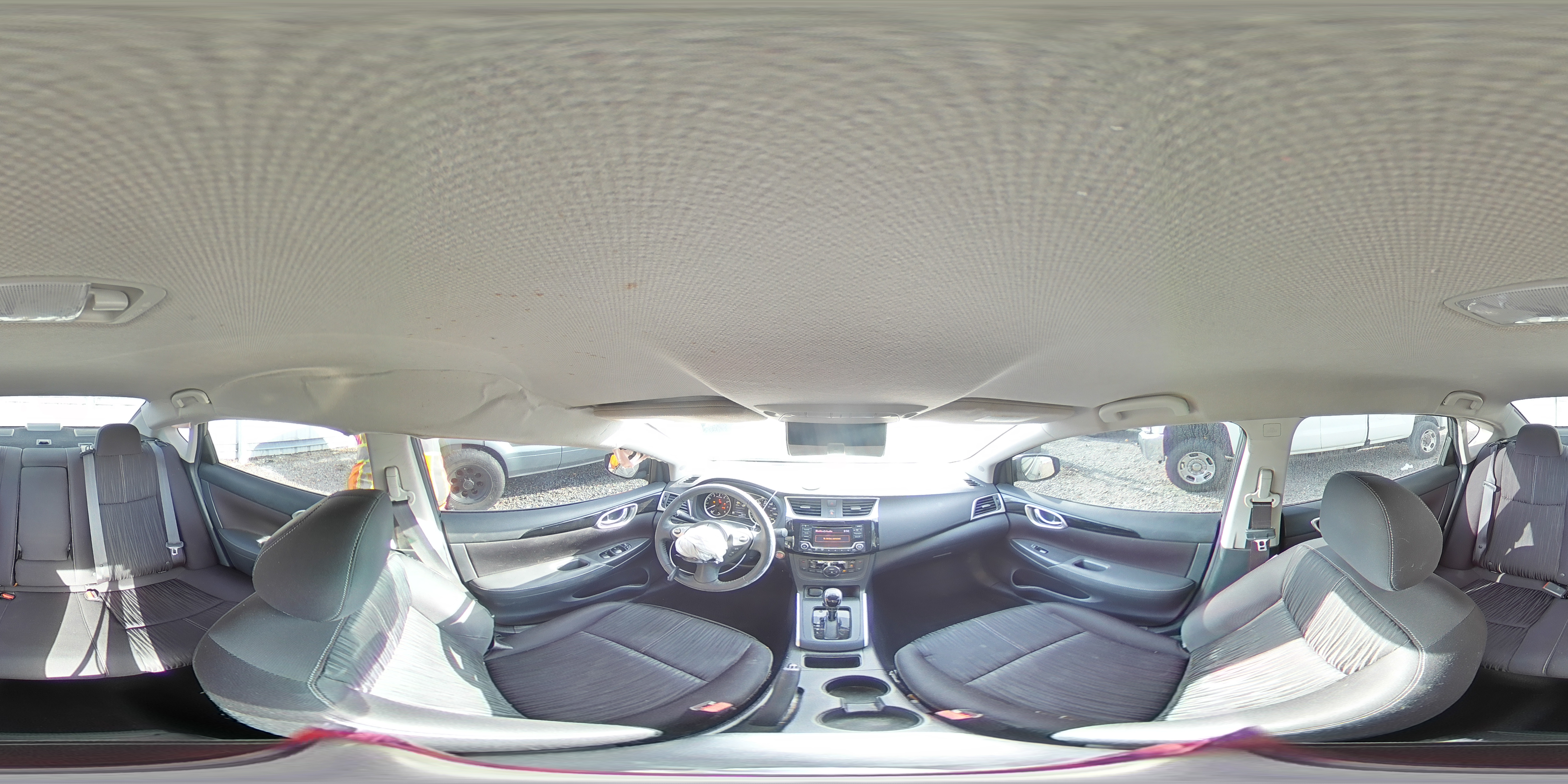 2018 Nissan Sentra - Image 13