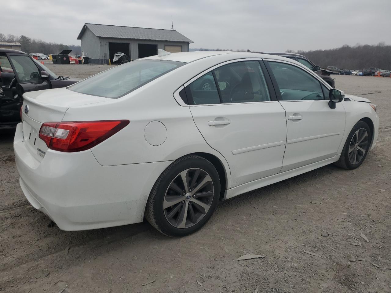 2017 Subaru Legacy - Image 3