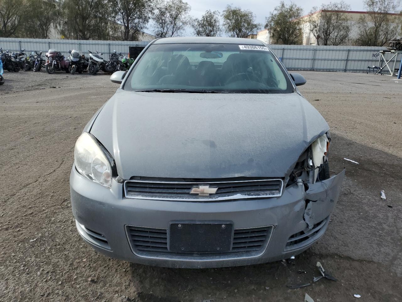2009 Chevrolet Impala - Image 5