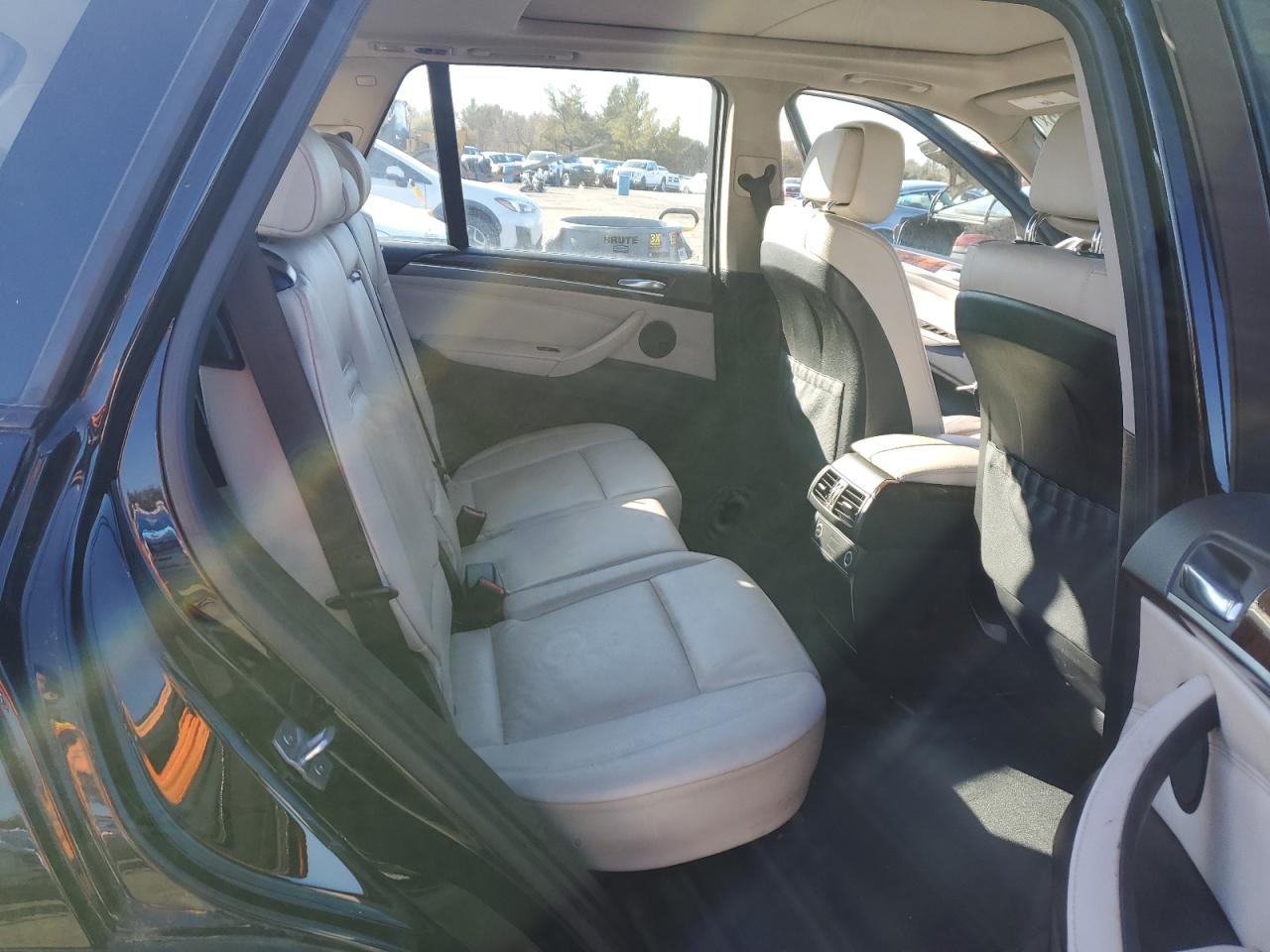 2013 BMW X5 - Image 11