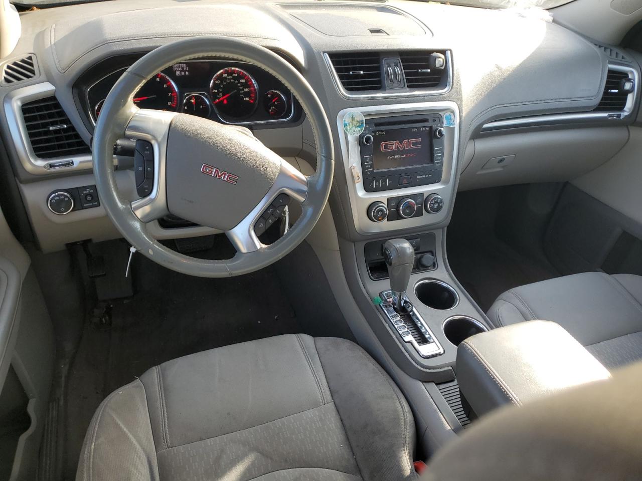 2015 GMC Acadia - Image 8