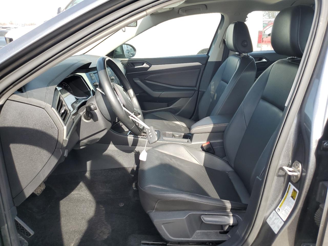 2019 Volkswagen Jetta - Image 7