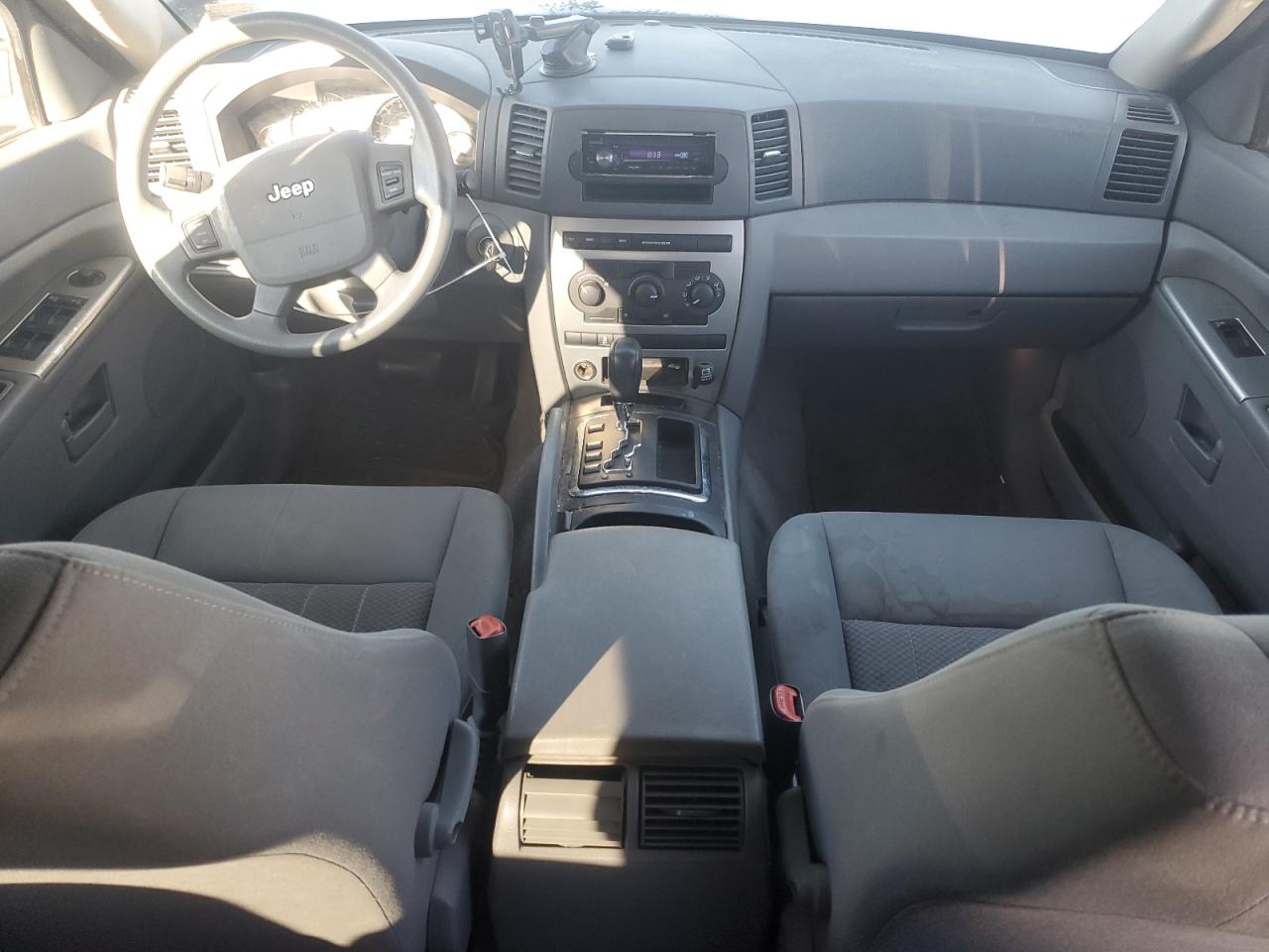 2005 Jeep Grand Cherokee Laredo VIN: 1J4GR48K65C562190 Lot: 47544635