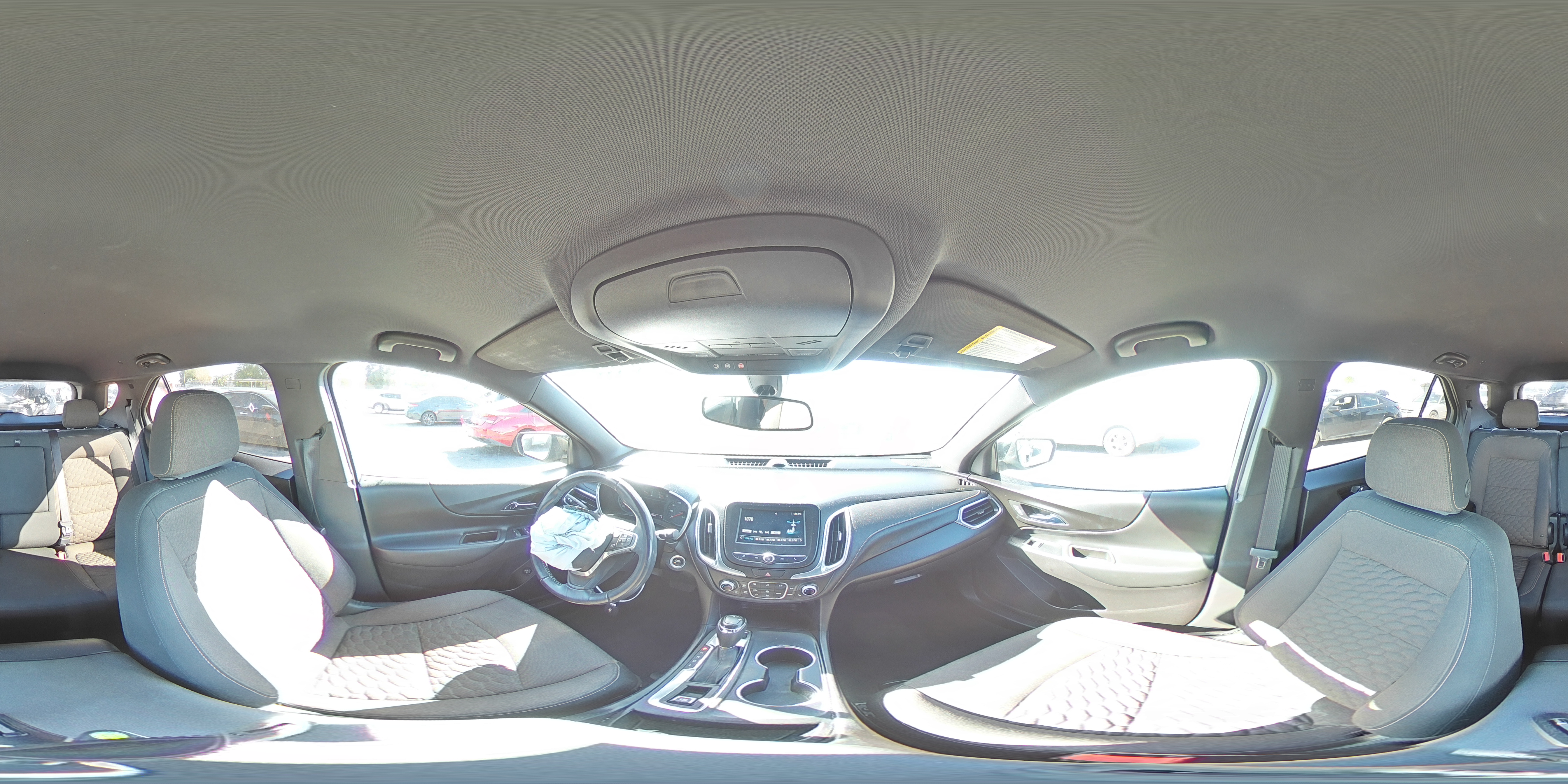 2018 Chevrolet Equinox - Image 13