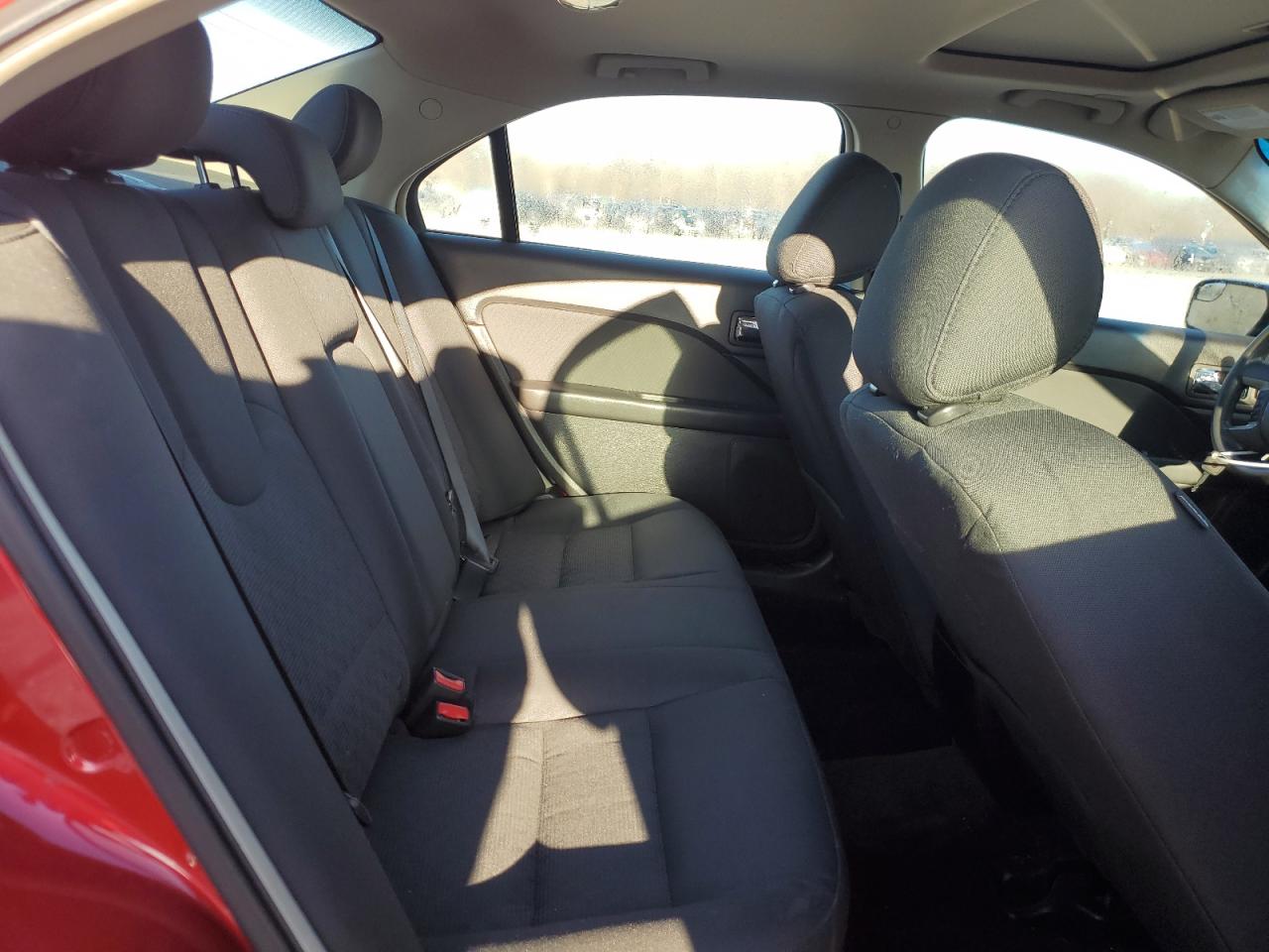 2011 Ford Fusion - Image 10