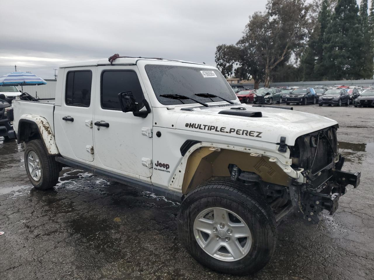 2021 Jeep Gladiator - Image 4