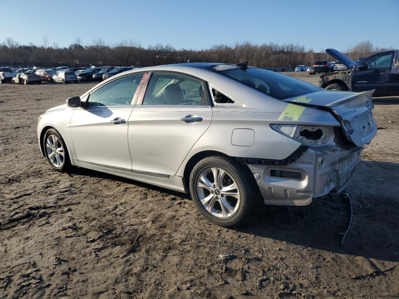2012 Hyundai Sonata - Image 2