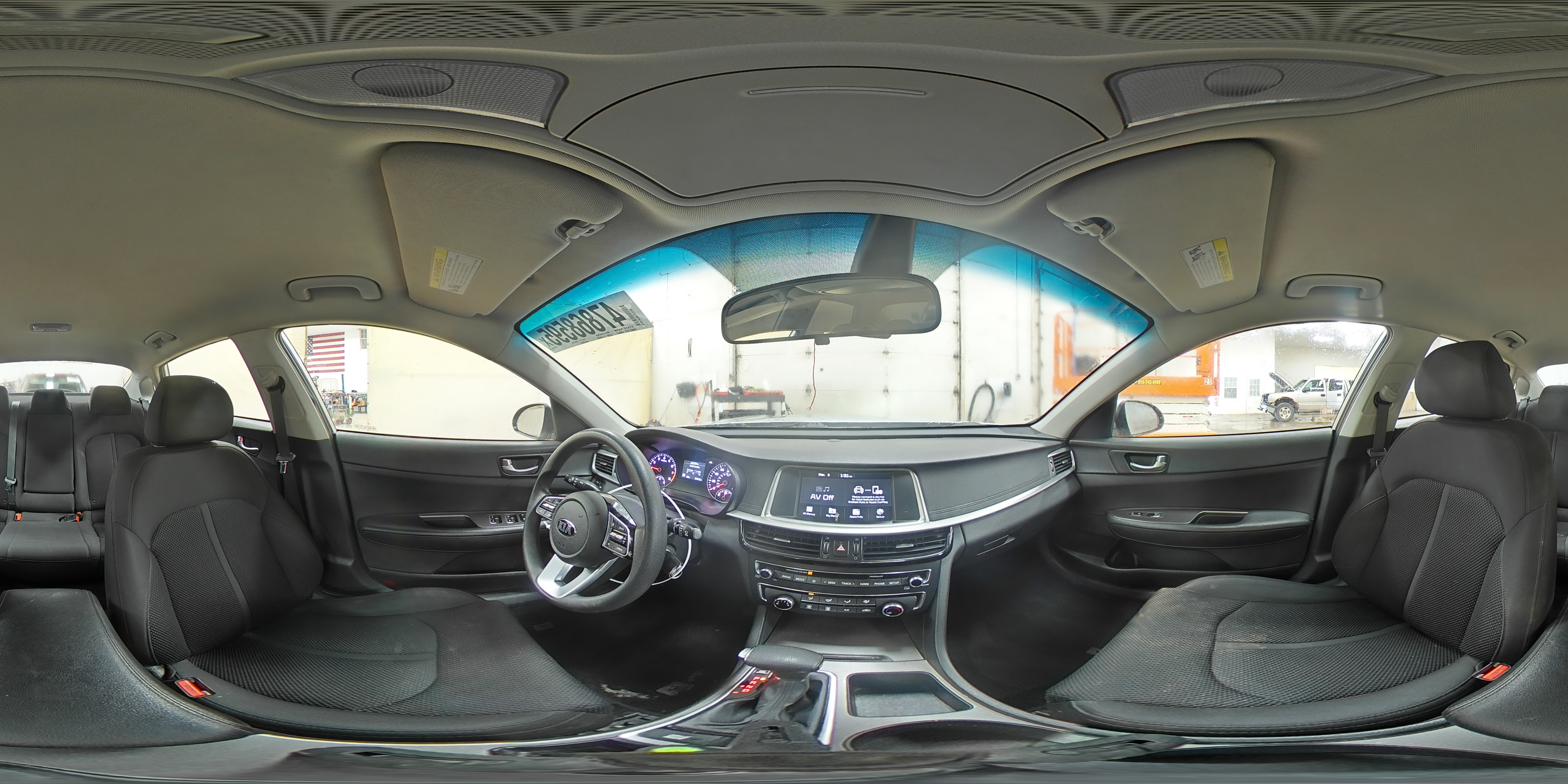 2020 Kia Optima - Image 15