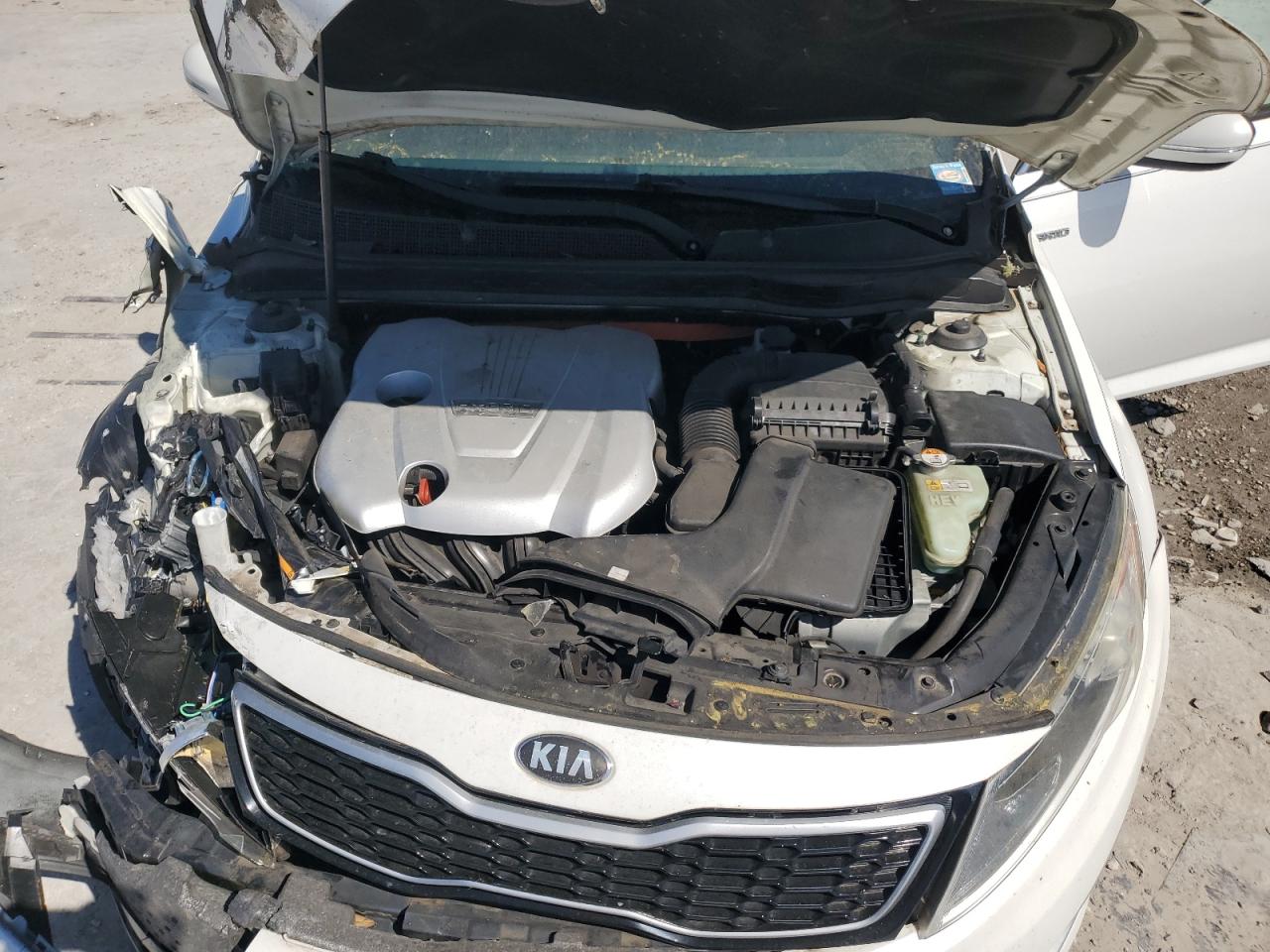 2013 Kia Optima - Image 13