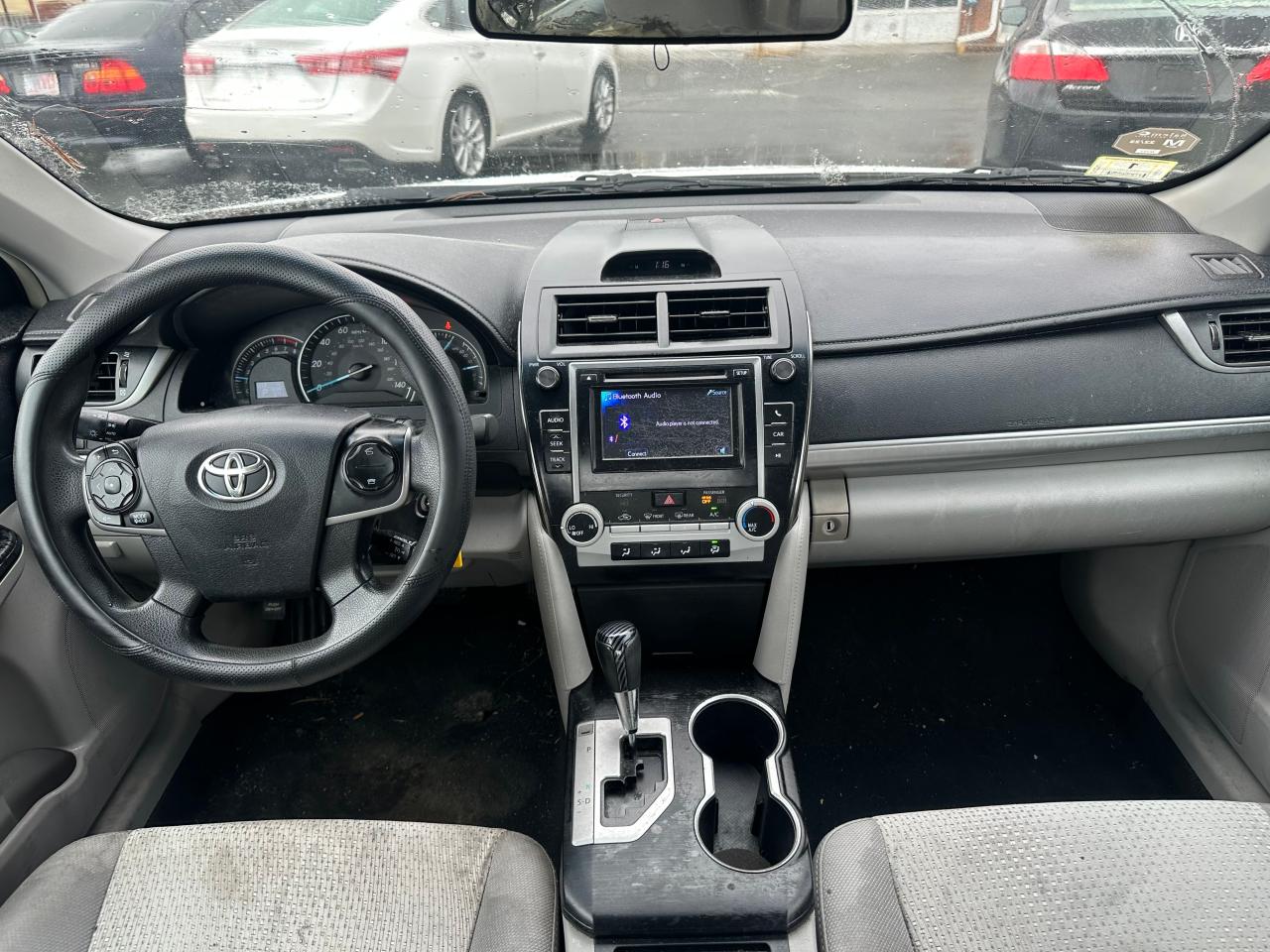 2013 Toyota Camry - Image 9