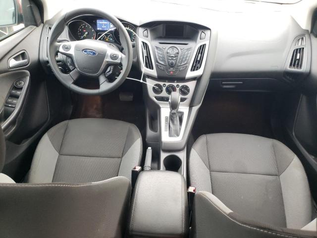 Sedans FORD FOCUS 2012 Red