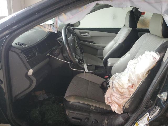 Sedans TOYOTA CAMRY 2015 Szary